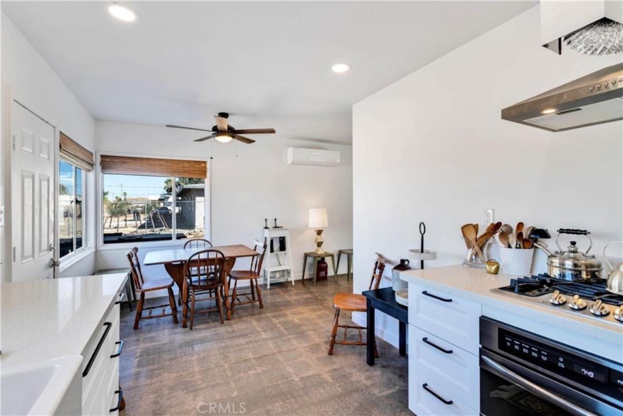 Cozy Fresh Desert Hideaway, 5 Mins To Joshua Tree تونتي ناين بالمز المظهر الخارجي الصورة